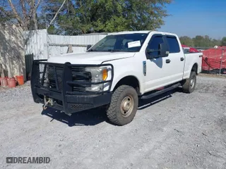 2017 Ford Super Duty F-250 SRW Lariat with VIN 1FT7W2B62HEE48815, listed as a IAAI auction lot 41736818 with 214,379 mi miles. Bid and sale history available at carsss.com. Image 2.