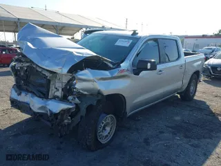 2019 Chevrolet Silverado 1500 RST with VIN 3GCUYEED7KG278461, listed as a IAAI auction lot 41619850 with 93,393 mi miles. Bid and sale history available at carsss.com. Image 2.