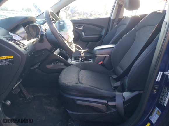 2010 Hyundai Tucson GLS with VIN KM8JT3AC0AU110574, listed as a Copart auction lot 48364405 with 145,923 mi miles and Salvage Title. Bid and sale history available at carsss.com. Image 7.