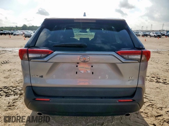 2023 Toyota RAV4 LE z VIN 2T3F1RFV4PW343172, wystawiony jako Copart lot #64432785 z przebiegiem 8 249 mil mil oraz Szkoda całkowita • Salvage title. Historia ofert i sprzedaży dostępna na DreamBid. Obrazek 6.