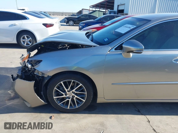 2016 Lexus ES with VIN 58ABK1GG8GU032522, listed as a IAAI auction lot 41666584 with 60,416 mi miles and . Bid and sale history available at carsss.com. Image 19.