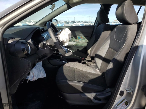 2020 Nissan Kicks SV with VIN 3N1CP5CV8LL489268, listed as a Copart auction lot 48695025 with 81,235 mi miles and Salvage Title. Bid and sale history available at carsss.com. Image 7.