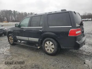 2010 Lincoln Navigator z VIN 5LMJJ2J5XAEJ06153, wystawiony jako Copart lot #44912505 z przebiegiem 248 677 mil mil oraz Czysty tytuł • Clean title. Historia ofert i sprzedaży dostępna na DreamBid. Obrazek 2.