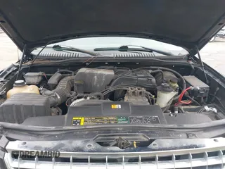 2003 Ford Explorer XLT with VIN 1FMZU63K43ZB19483, listed as a IAAI auction lot 41140719 with 194,039 mi miles and . Bid and sale history available at DreamBid. Image 10.