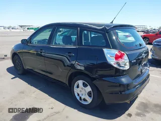 2006 Toyota Matrix STD with VIN 2T1KR32E46C622253, listed as a IAAI auction lot 42040286 with 186,594 mi miles and . Bid and sale history available at carsss.com. Image 3.