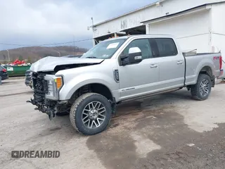 2018 Ford Super Duty F-250 SRW XL with VIN 1FT7W2BT1JEC54725, listed as a IAAI auction lot 41686825 with 50,756 mi miles. Bid and sale history available at carsss.com. Image 18.