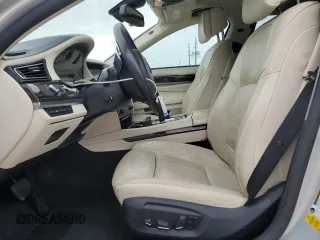 2015 BMW 7 Series 750Li z VIN WBAYE8C56FD781213, wystawiony jako Copart lot #55843955 z przebiegiem 63 899 mil mil oraz Szkoda całkowita • Salvage title. Historia ofert i sprzedaży dostępna na DreamBid. Obrazek 7.