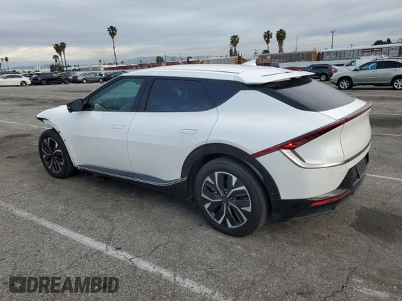 2022 Kia EV6 Wind with VIN KNDC3DLC0N5055138, listed as a Copart auction lot 48755975 with 30,493 mi miles and Salvage Title. Bid and sale history available at carsss.com. Image 2.