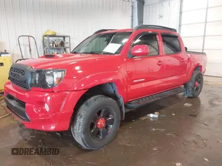 2006 Toyota Tacoma with VIN 5TEMU52N56Z306373, listed as a IAAI auction lot 40209717 with 136,352 mi miles and . Bid and sale history available at DreamBid. Image 18.