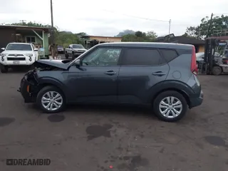 2022 Kia Soul LX with VIN KNDJ23AU2N7836750, listed as a IAAI auction lot 41599564 with 11,775 mi miles. Bid and sale history available at carsss.com. Image 14.