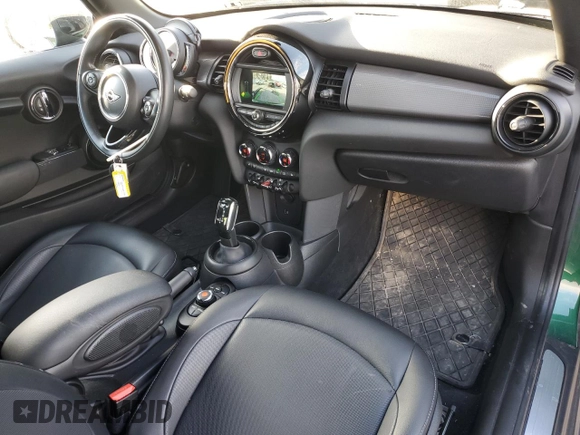 2020 MINI Hardtop Cooper with VIN WMWXR3C00L2M30375, listed as a Copart auction lot 51016485 with 105,486 mi miles and Salvage title. Bid and sale history available at DreamBid. Image 8.