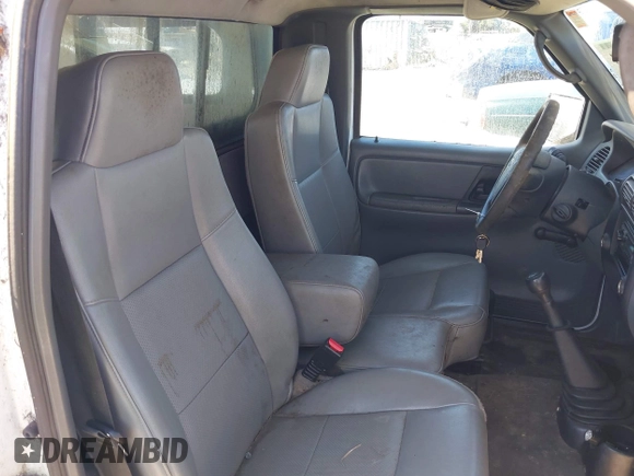 2009 Ford Ranger XL z VIN 1FTYR10D49PA13405, wystawiony jako IAAI lot #42807401 z przebiegiem Nie podano mil oraz . Historia ofert i sprzedaży dostępna na DreamBid. Obrazek 8.