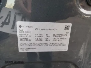 2023 Rivian R1T Adventure z VIN 7FCTGBAA8PN028065, wystawiony jako Copart lot #81941474 z przebiegiem 16 060 mil mil oraz Szkoda całkowita • Salvage title. Historia ofert i sprzedaży dostępna na DreamBid. Obrazek 12.