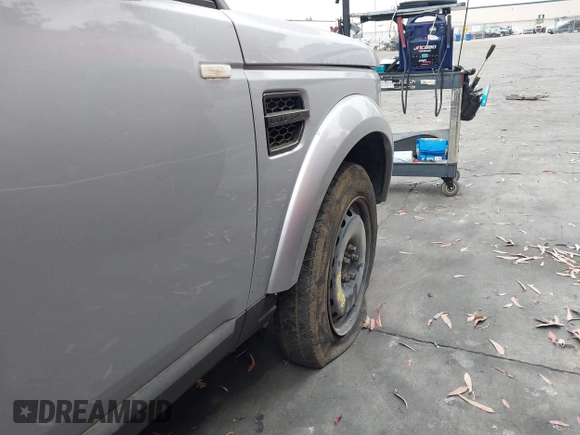 2011 Land Rover LR4 Lux with VIN SALAK2D44BA559466, listed as a IAAI auction lot 42313555 with Not provided miles and . Bid and sale history available at DreamBid. Image 6.