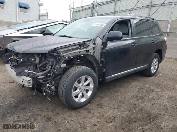 2011 Toyota Highlander Hybrid with VIN JTEBC3EH7B2000239, listed as a Copart auction lot 42624965 with 210,956 mi miles and Salvage Title. Bid and sale history available at carsss.com. Image 1.