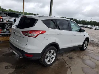 2015 Ford Escape SE z VIN 1FMCU0G96FUA53594, wystawiony jako Copart lot #57401345 z przebiegiem 244 795 mil mil oraz Czysty tytuł • Clean title. Historia ofert i sprzedaży dostępna na DreamBid. Obrazek 3.