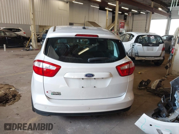 2016 Ford C-Max SEL with VIN 1FADP5CU2GL110832, listed as a IAAI auction lot 41764729 with 119,724 mi miles and . Bid and sale history available at DreamBid. Image 17.