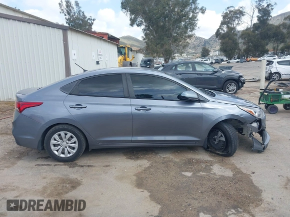 2020 Hyundai Accent SE with VIN 3KPC24A67LE117880, listed as a IAAI auction lot 41924657 with 98,056 mi miles. Bid and sale history available at carsss.com. Image 14.