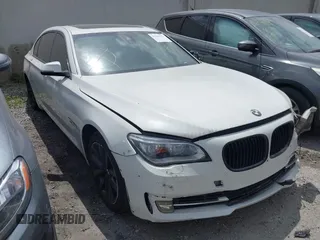 2014 BMW 7 Series ALPINA B7 with VIN WBAYE8C59ED135260, listed as a IAAI auction lot 41906238 with 152,030 mi miles. Bid and sale history available at carsss.com. Image 1.