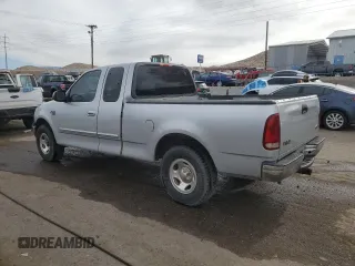 2002 Ford F-150 XL z VIN 1FTRX17W52NA62115, wystawiony jako Copart lot #50415375 z przebiegiem 145 361 mil mil oraz Szkoda całkowita • Salvage title. Historia ofert i sprzedaży dostępna na DreamBid. Obrazek 2.