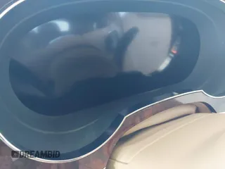 2021 Bentley Bentayga V8 z VIN SJAAM2ZV1MC037602, wystawiony jako IAAI lot #42397866 z przebiegiem Nie podano mil oraz . Historia ofert i sprzedaży dostępna na DreamBid. Obrazek 15.