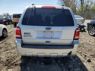 2010 Ford Escape XLS with VIN 1FMCU9C70AKC85380, listed as a Copart auction lot 52868005 with 302,211 mi miles and Clean title. Bid and sale history available at DreamBid. Image 6.