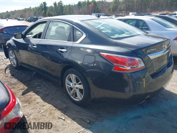 2014 Nissan Altima 2.5 S with VIN 1N4AL3AP4EC127936, listed as a IAAI auction lot 42031585 with 230,630 mi miles. Bid and sale history available at carsss.com. Image 3.