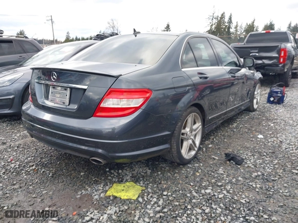 2008 Mercedes-Benz C-Class 3.0L Sport with VIN WDDGF54X28R013010, listed as a IAAI auction lot 41532221 with 210,620 mi miles. Bid and sale history available at carsss.com. Image 4.