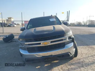 2020 Chevrolet Silverado 1500 LT z VIN 3GCUYDED2LG199937, wystawiony jako IAAI lot #41755254 z przebiegiem 43 679 mil mil oraz . Historia ofert i sprzedaży dostępna na DreamBid. Obrazek 13.