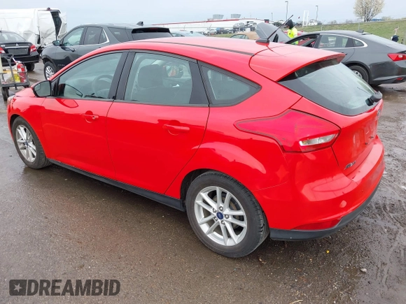 2015 Ford Focus SE with VIN 1FADP3K26FL328579, listed as a IAAI auction lot 41865579 with 181,445 mi miles. Bid and sale history available at carsss.com. Image 3.