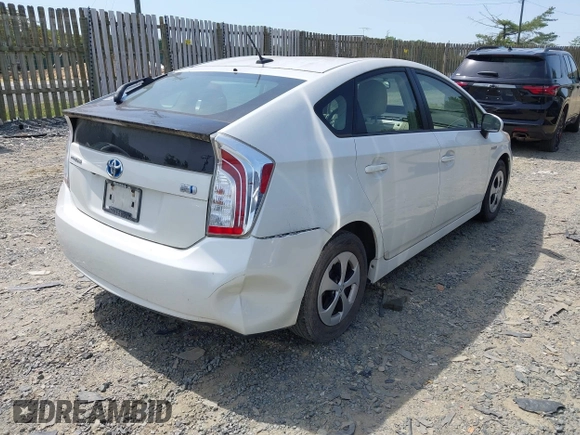 2015 Toyota Prius Four with VIN JTDKN3DU0F0403221, listed as a IAAI auction lot 42148385 with 163,391 mi miles. Bid and sale history available at carsss.com. Image 4.