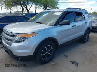 2013 Ford Explorer with VIN 1FM5K7B84DGC34016, listed as a IAAI auction lot 42046757 with 158,486 mi miles and . Bid and sale history available at carsss.com. Image 2.