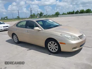 2002 Lexus ES 300 with VIN JTHBF30G025016838, listed as a IAAI auction lot 42741435 with 250,187 mi miles and . Bid and sale history available at DreamBid. Image 1.