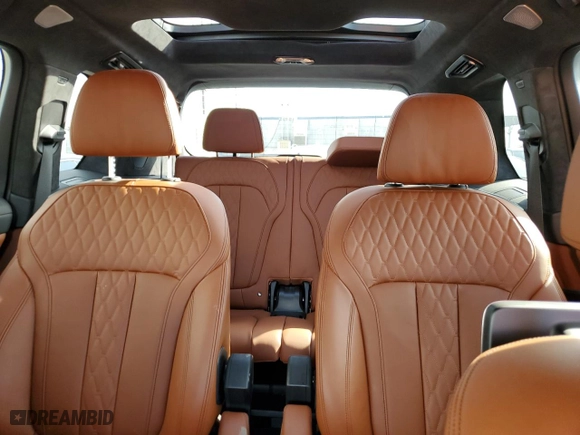 2022 BMW X7 ALPINA XB7 with VIN 5UXCX6C14N9K25149, listed as a Copart auction lot 45928304 with 11,717 mi miles. Bid and sale history available at carsss.com. Image 10.