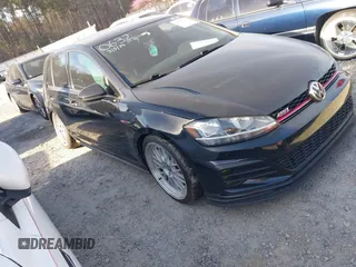 2019 Volkswagen GTI S z VIN 3VW5T7AU7KM000632, wystawiony jako IAAI lot #41787357 z przebiegiem 93 190 mil mil oraz . Historia ofert i sprzedaży dostępna na DreamBid. Obrazek 1.