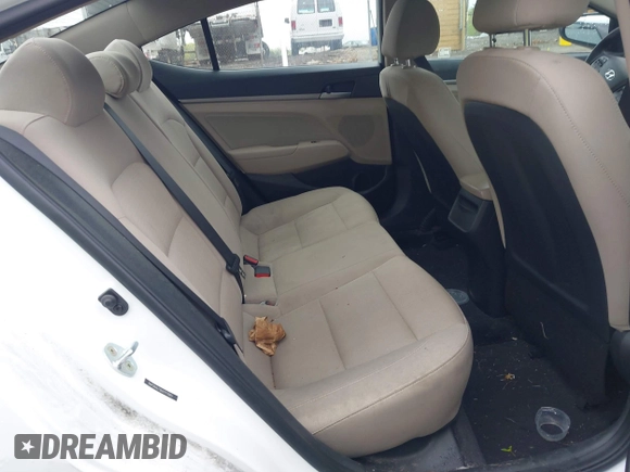 2017 Hyundai Elantra Limited z VIN 5NPD84LF8HH117065, wystawiony jako IAAI lot #42160413 z przebiegiem 107 525 mil mil oraz . Historia ofert i sprzedaży dostępna na DreamBid. Obrazek 8.