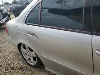 2004 Mercedes-Benz E-Class 5.0L with VIN WDBUF70J84A417074, listed as a Copart auction lot 74665074 with 0 mi miles and Salvage Title. Bid and sale history available at carsss.com. Image 10.