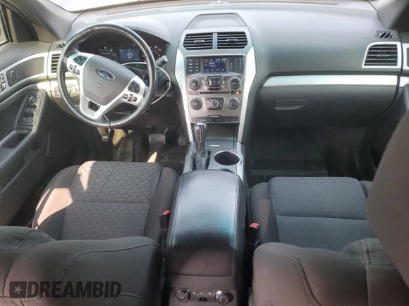 2011 Ford Explorer XLT with VIN 1FMHK7D84BGA24622, listed as a Copart auction lot 59158295 with 151,452 mi miles and Salvage title. Bid and sale history available at DreamBid. Image 8.