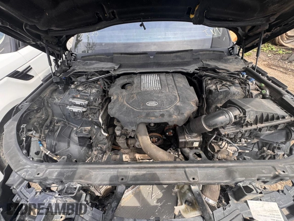 2017 Land Rover Range Rover Sport HSE z VIN SALWR2FK5HA163312, wystawiony jako Copart lot #62360075 z przebiegiem Nie podano mil oraz Czysty tytuł • Clean title. Historia ofert i sprzedaży dostępna na DreamBid. Obrazek 7.