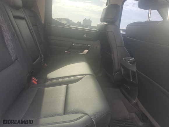 2022 Toyota Tundra 4WD Limited with VIN 5TFJA5DB2NX004558, listed as a Copart auction lot 43332955 with 46,341 mi miles and Salvage Title. Bid and sale history available at carsss.com. Image 10.