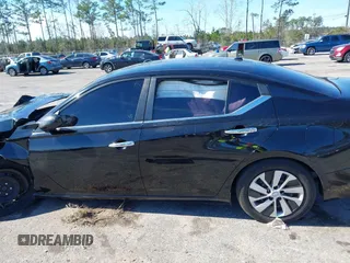 2020 Nissan Altima 2.5 S with VIN 1N4BL4BVXLC243162, listed as a IAAI auction lot 41449528 with 88,815 mi miles. Bid and sale history available at carsss.com. Image 14.