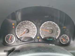 2007 Jeep Liberty Sport z VIN 1J4GL48K37W580719, wystawiony jako Copart lot #57618765 z przebiegiem 166 388 mil mil oraz Czysty tytuł • Clean title. Historia ofert i sprzedaży dostępna na DreamBid. Obrazek 9.