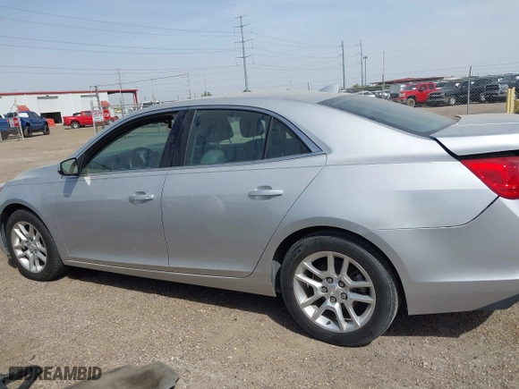 2013 Chevrolet Malibu ECO with VIN 1G11F5RR4DF104438, listed as a IAAI auction lot 41727935 with 91,533 mi miles. Bid and sale history available at carsss.com. Image 14.
