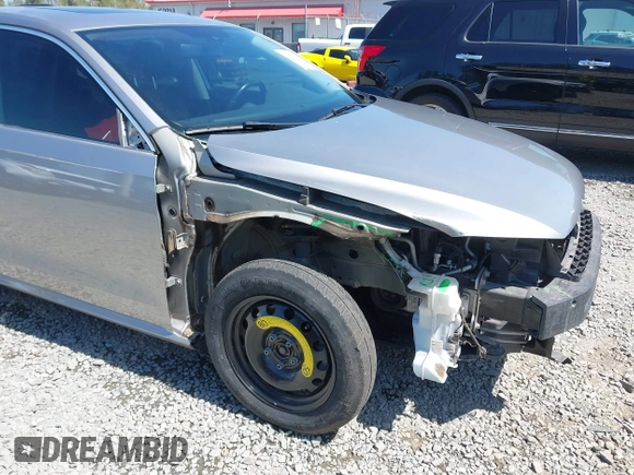 2014 Volkswagen Passat SE с VIN 1VWBN7A35EC028438, выставлен на аукционе IAAI как лот 42172605 с пробегом 108 955 миль миль и . История ставок и продаж доступна на DreamBid. Изображение 6.
