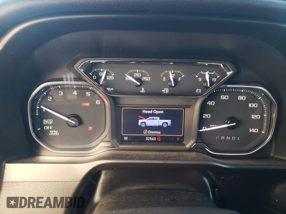 2020 GMC Sierra 1500 Elevation with VIN 3GTP8CED9LG208138, listed as a Copart auction lot 87689565 with 32,563 mi miles and Salvage Title. Bid and sale history available at DreamBid. Image 9.
