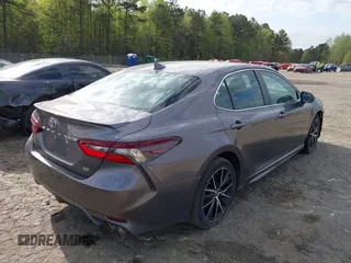 2023 Toyota Camry SE with VIN 4T1G11AK3PU098408, listed as a IAAI auction lot 41924416 with 46,991 mi miles and . Bid and sale history available at carsss.com. Image 4.
