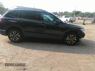 2022 Volkswagen Tiguan S with VIN 3VV0B7AX7NM108555, listed as a IAAI auction lot 37003805 with 21,077 mi miles. Bid and sale history available at carsss.com. Image 14.