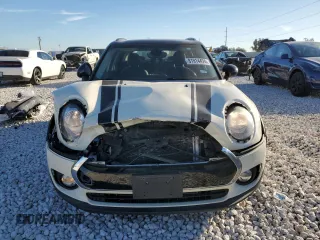 2017 MINI Clubman Cooper with VIN WMWLU1C52H2F27147, listed as a Copart auction lot 81914474 with 90,807 mi miles and Clean Title. Bid and sale history available at carsss.com. Image 5.