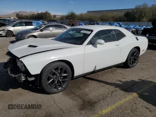 2019 Dodge Challenger SXT z VIN 2C3CDZAG3KH500416, wystawiony jako Copart lot #52122535 z przebiegiem 60 382 mil mil oraz Szkody całkowita. Historia ofert i sprzedaży dostępna na DreamBid. Obrazek 1.