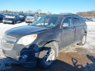 2010 Chevrolet Equinox LT w/2LT with VIN 2CNALPEW0A6330811, listed as a IAAI auction lot 41652034 with 205,302 mi miles. Bid and sale history available at carsss.com. Image 2.